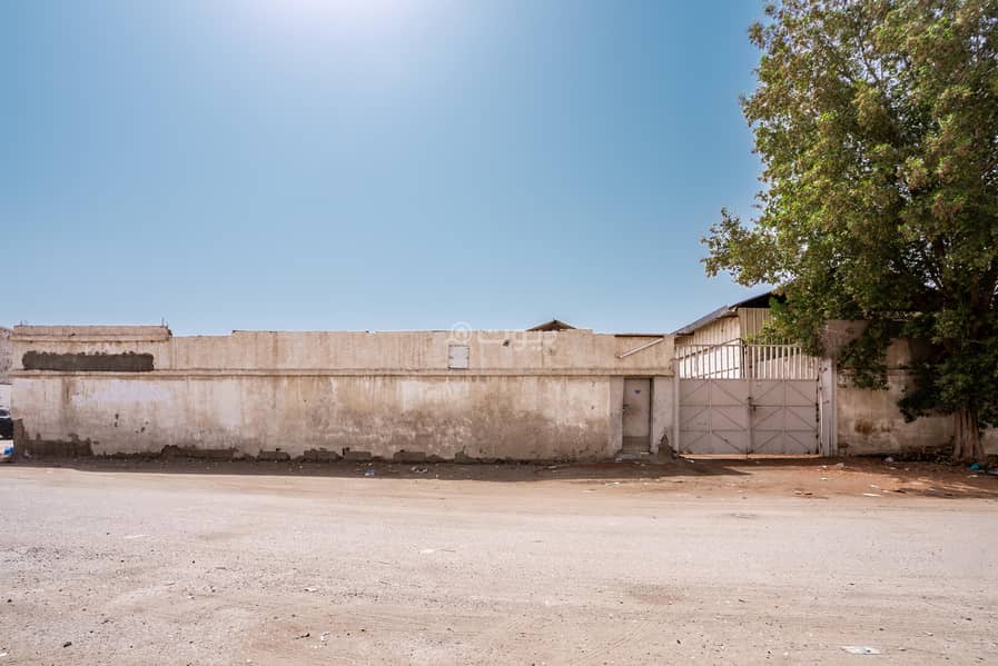 warehouse in Al Muntazahat, Jeddah 16