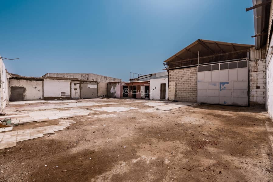 warehouse in Al Muntazahat, Jeddah 32