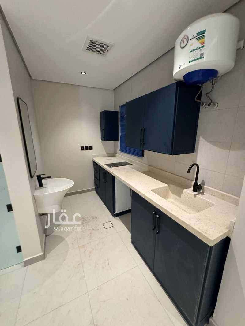 2 bedroom apartment in Al Hamra, Riyadh 6
