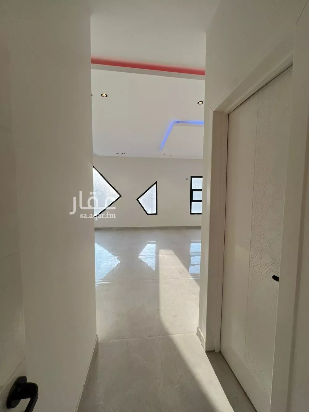 4 bedroom villa in Al Mahdiyyah 2