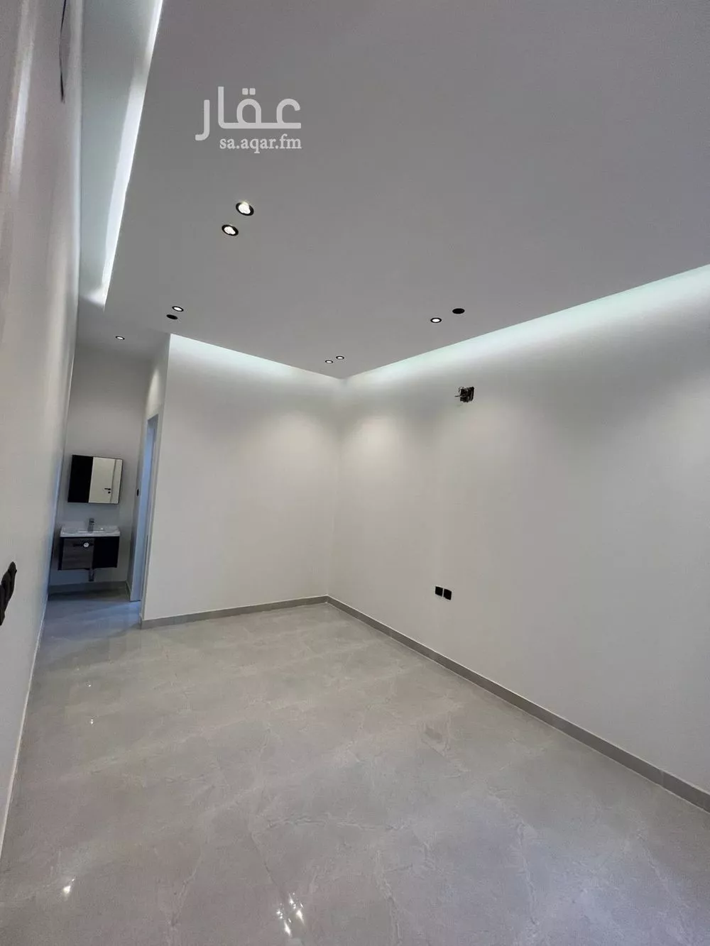 4 bedroom villa in Al Mahdiyyah 17