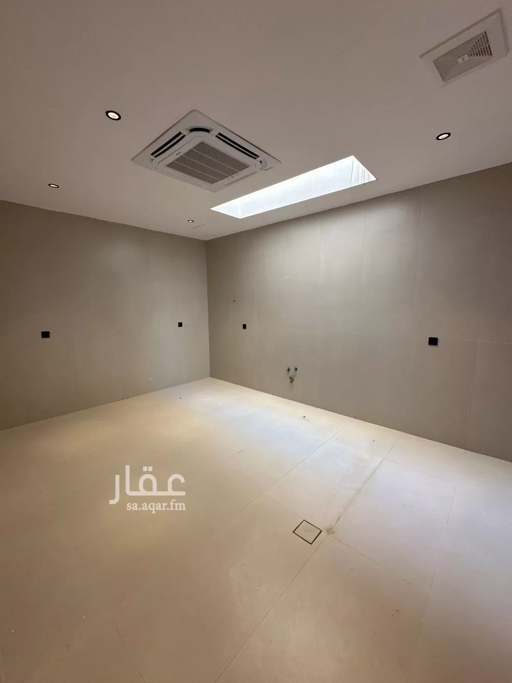 5 bedroom villa in Al Mahdiyyah 9