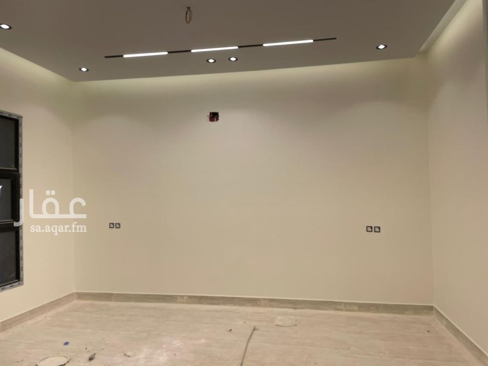 5 bedroom villa in Dhahrat Laban, Riyadh 7