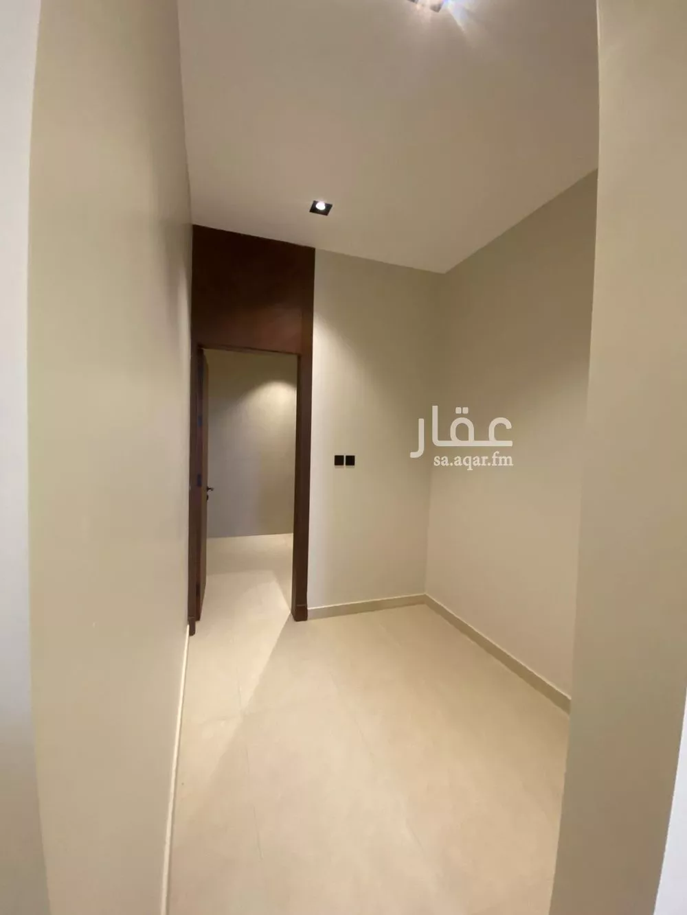 فيلا 4 غرف في المهدية 6