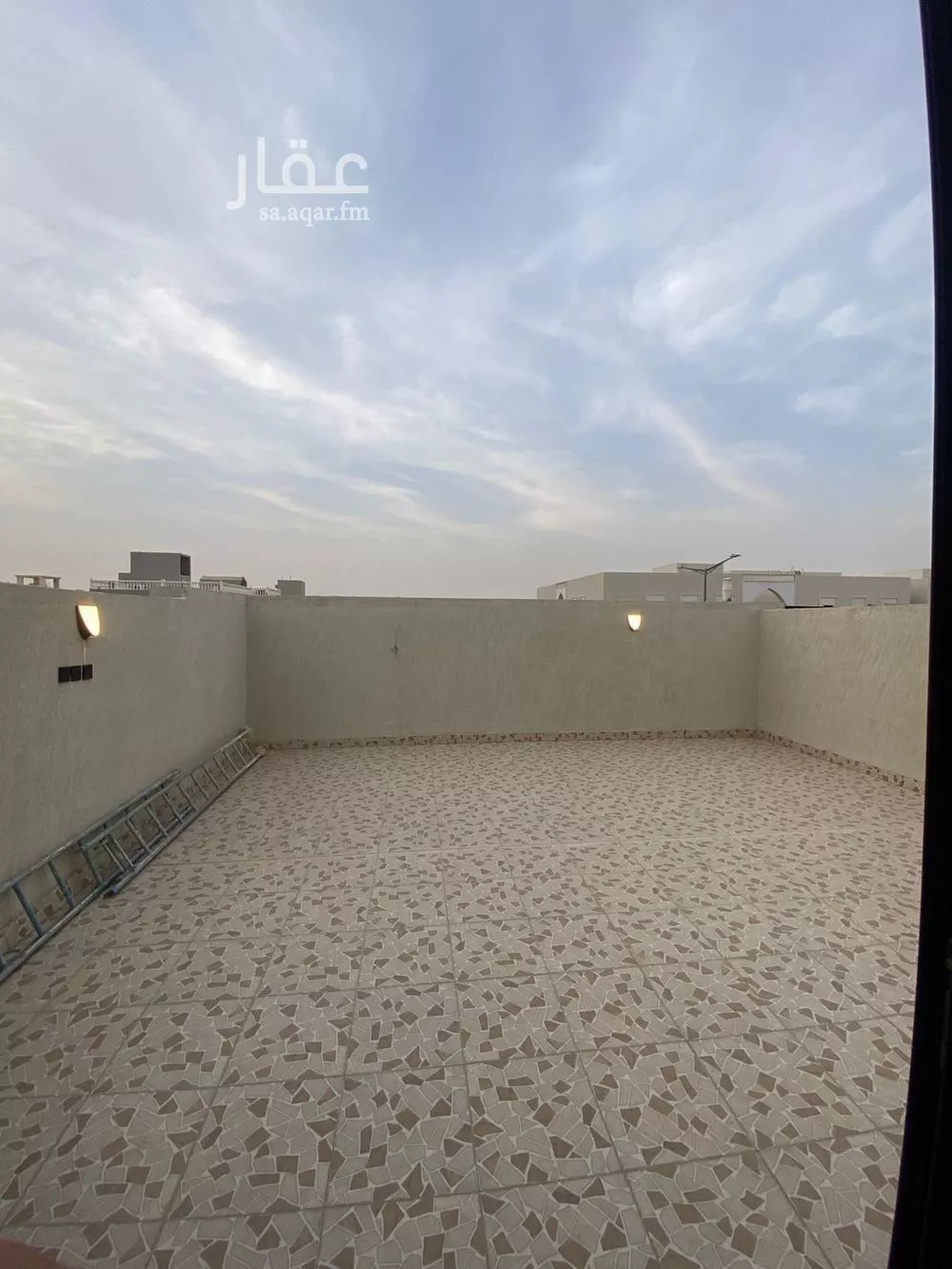 فيلا 4 غرف في المهدية 10