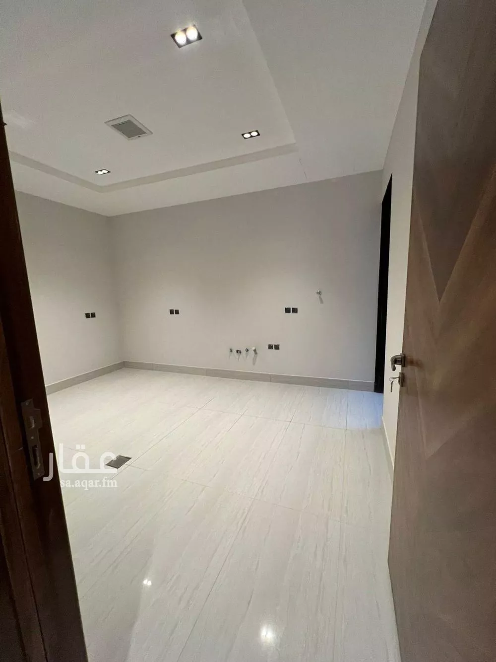 6 bedroom villa in Al Mahdiyyah 17