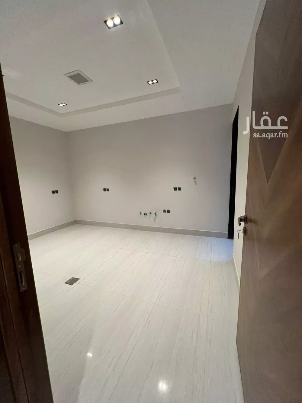 6 bedroom villa in Al Mahdiyyah 22