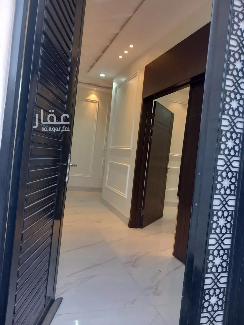 5 bedroom villa in Dhahrat Laban 3