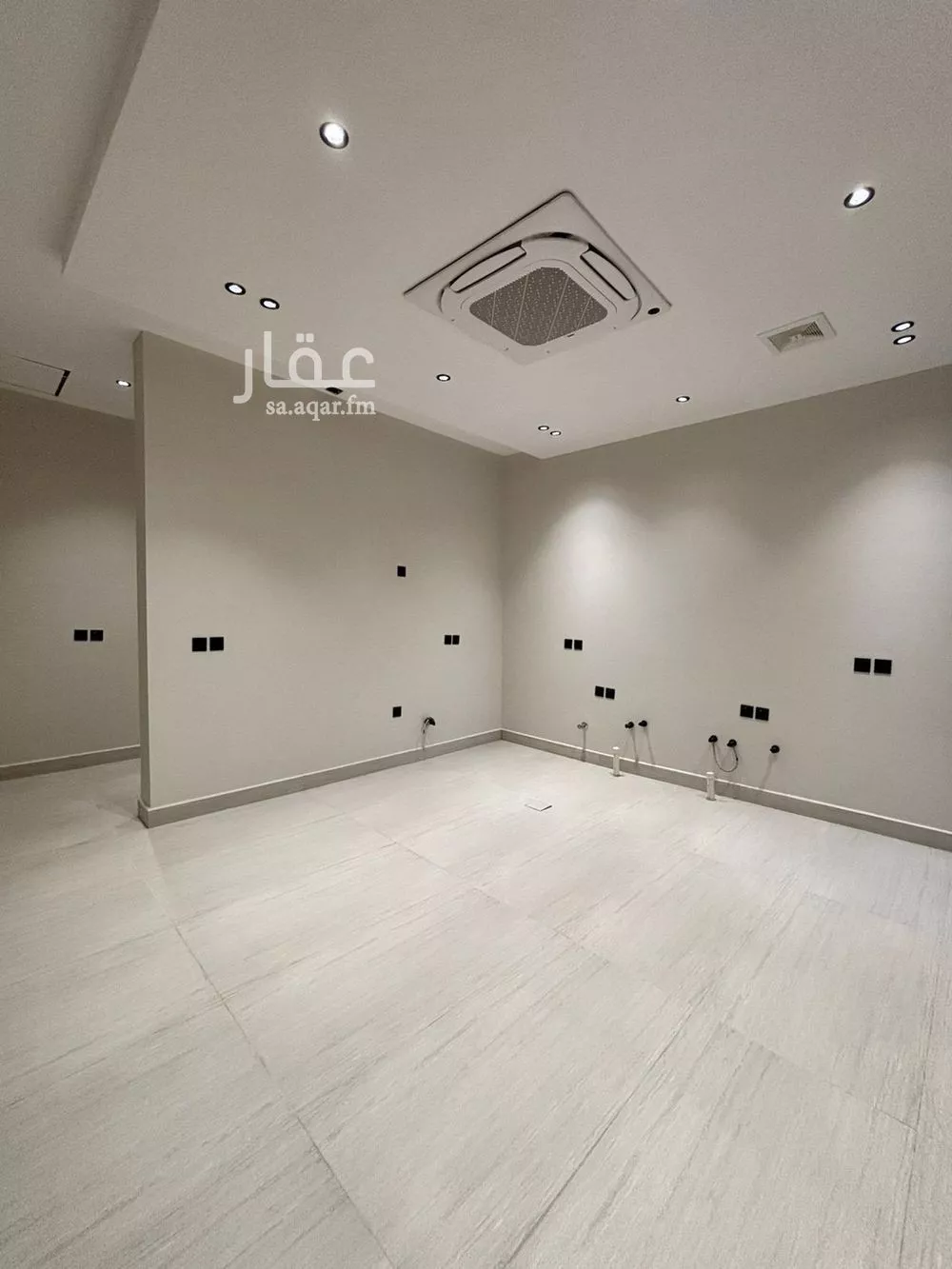 5 bedroom villa in Al Mahdiyyah 22