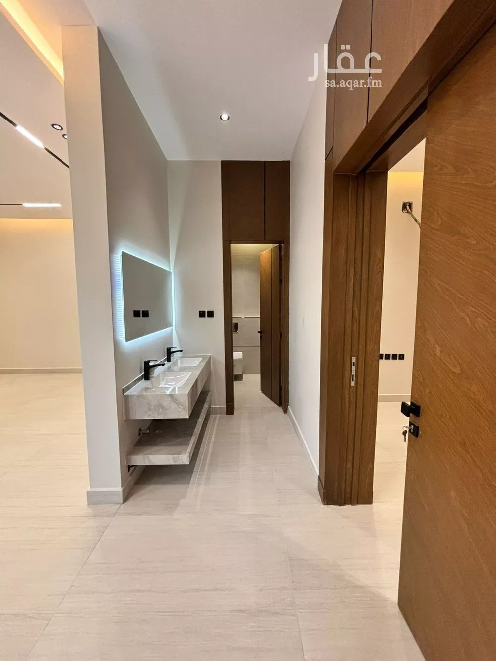 5 bedroom villa in Al Mahdiyyah 7