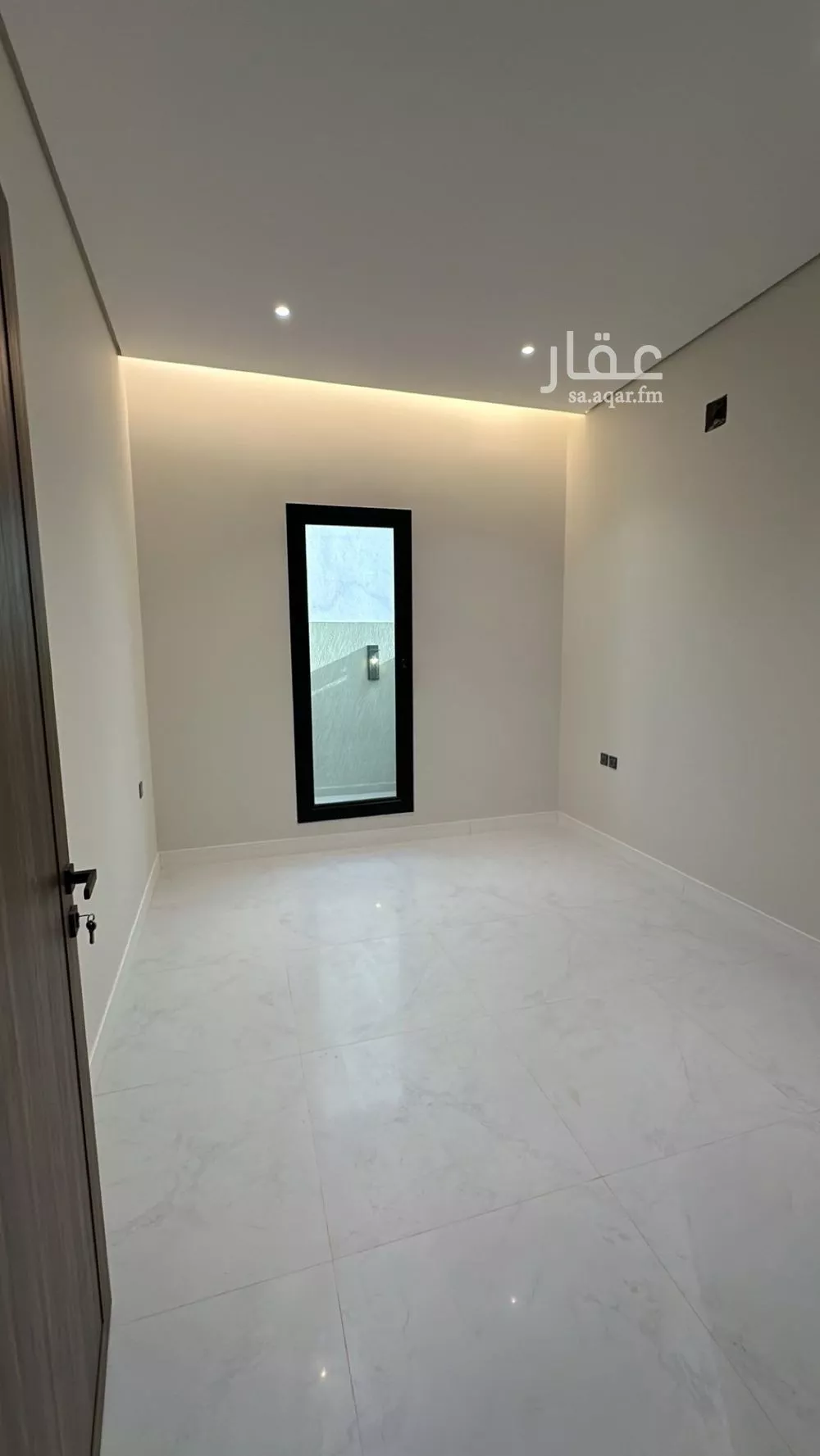 فيلا 6 غرف في المهدية 12