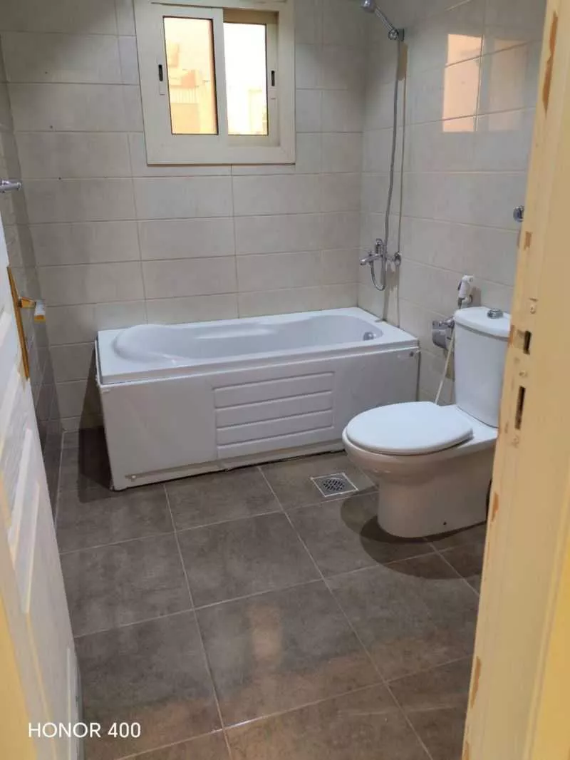 3 bedroom apartment in Al Buhayrat, Makkah 4