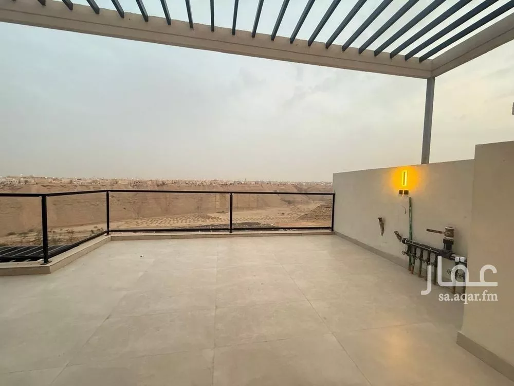6 bedroom villa in Al Mahdiyyah 25