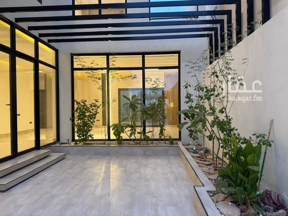 6 bedroom villa in Al Mahdiyyah 27