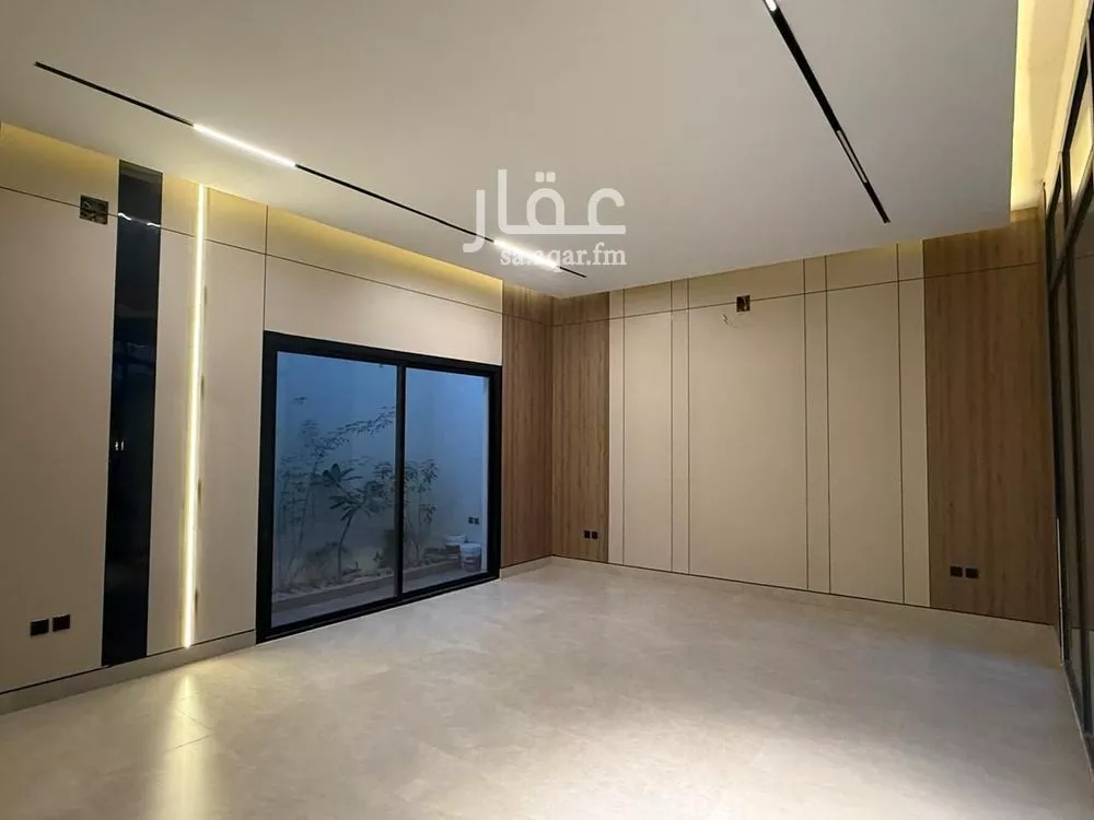 6 bedroom villa in Al Mahdiyyah 9