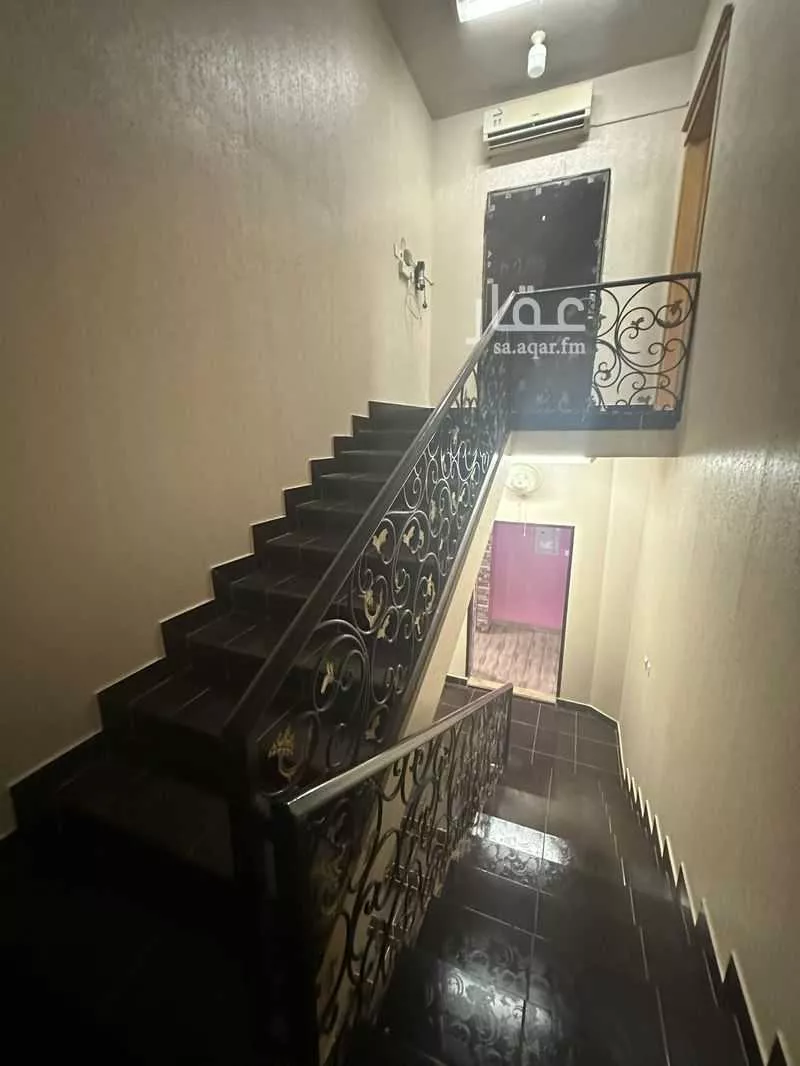 4 bedroom villa in Al Zahrah, Riyadh 13