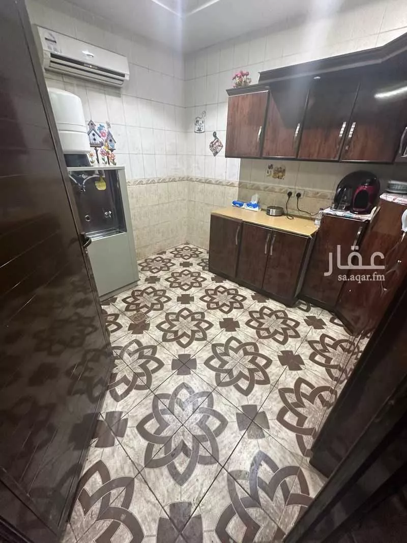 4 bedroom villa in Al Zahrah, Riyadh 4
