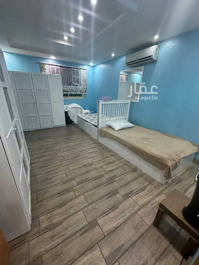 4 bedroom villa in Al Zahrah, Riyadh 9