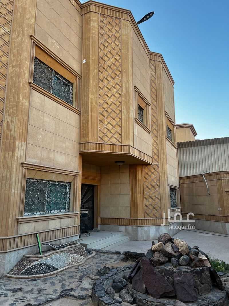 5 bedroom villa in Al Murooj, Riyadh 2
