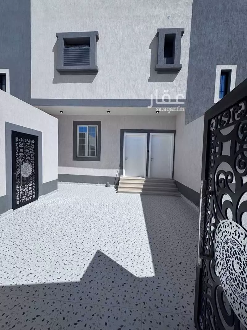 5 bedroom apartment in Warqan, Madinah 11