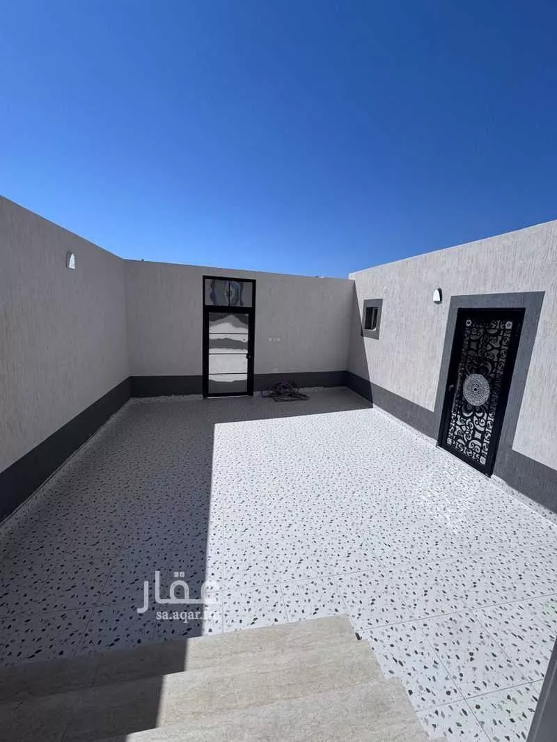 5 bedroom apartment in Warqan, Madinah 6