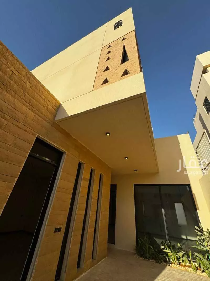 فيلا 4 غرف في الروابي 8