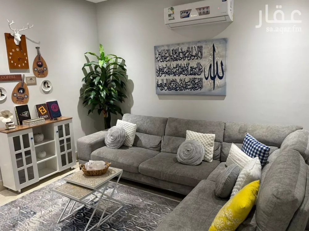 3 bedroom apartment in Al Yasmin, Riyadh 7