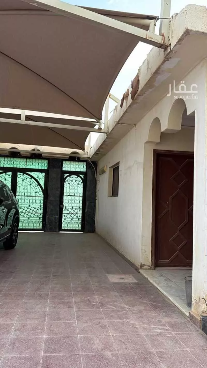 5 bedroom villa in Ulaishah, Riyadh 7