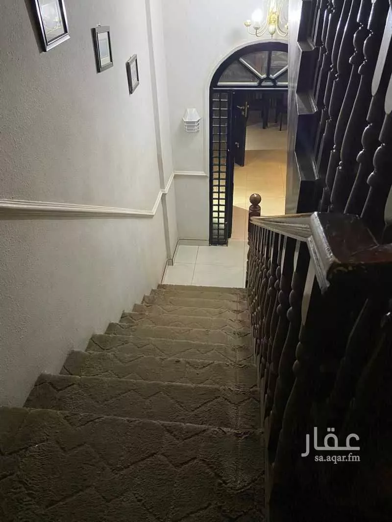 5 bedroom villa in Ulaishah, Riyadh 15
