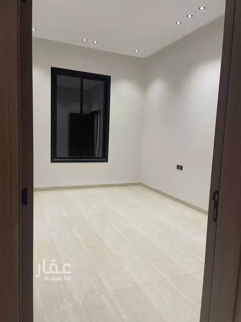 5 bedroom villa in Al Rimal 8