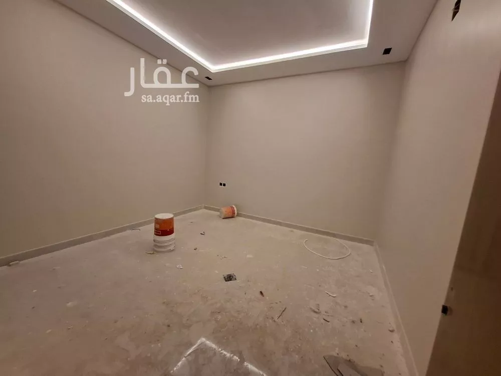 فيلا 5 غرف في الجنادرية 7
