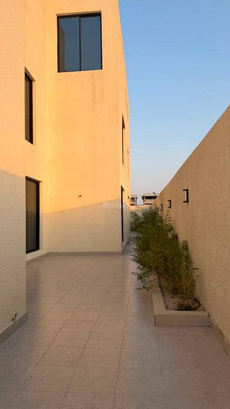 5 bedroom villa in As Saif, Eastern Province 4