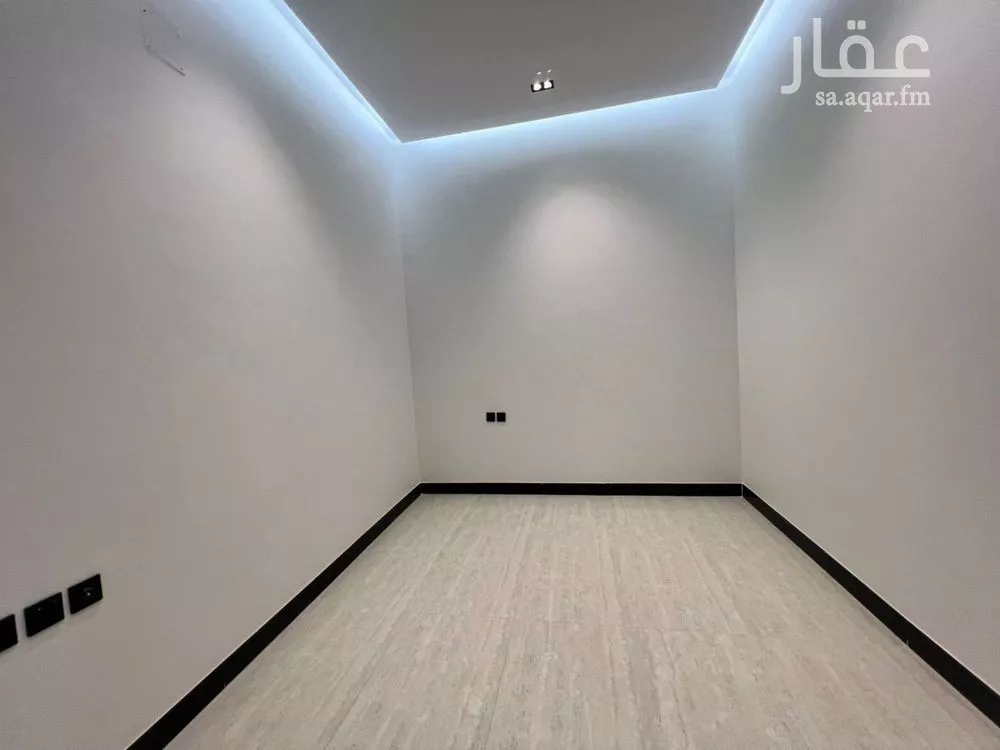 5 bedroom villa in Al Rimal 12