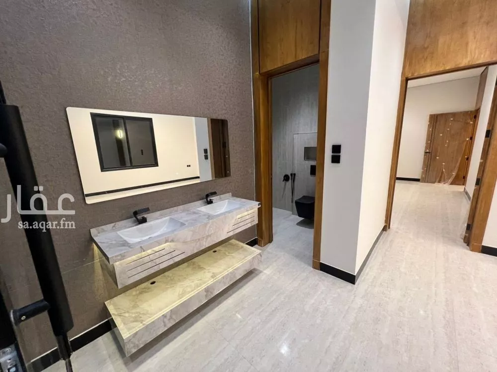 5 bedroom villa in Al Rimal 8