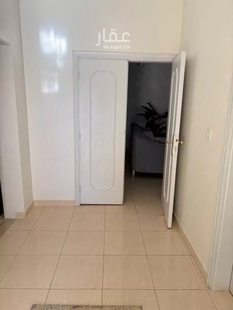 فيلا 6 غرف في الشفا 3
