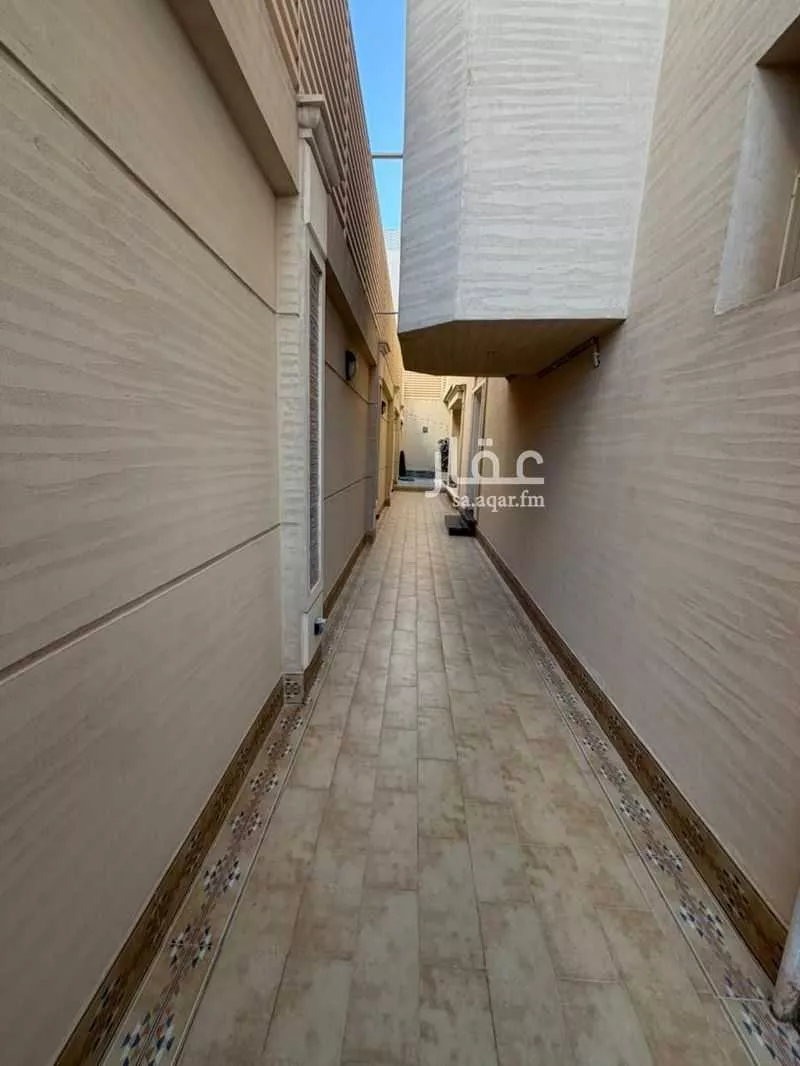 4 bedroom villa in Irqah 3