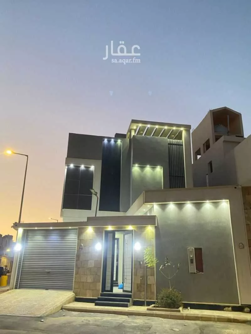 شقة 6 غرف في عكاظ 3