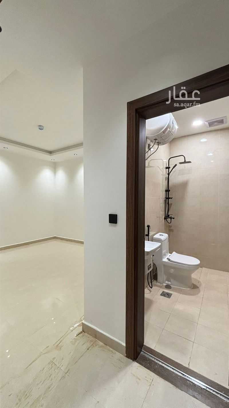 4 bedroom apartment in Al Hazm, Riyadh 18