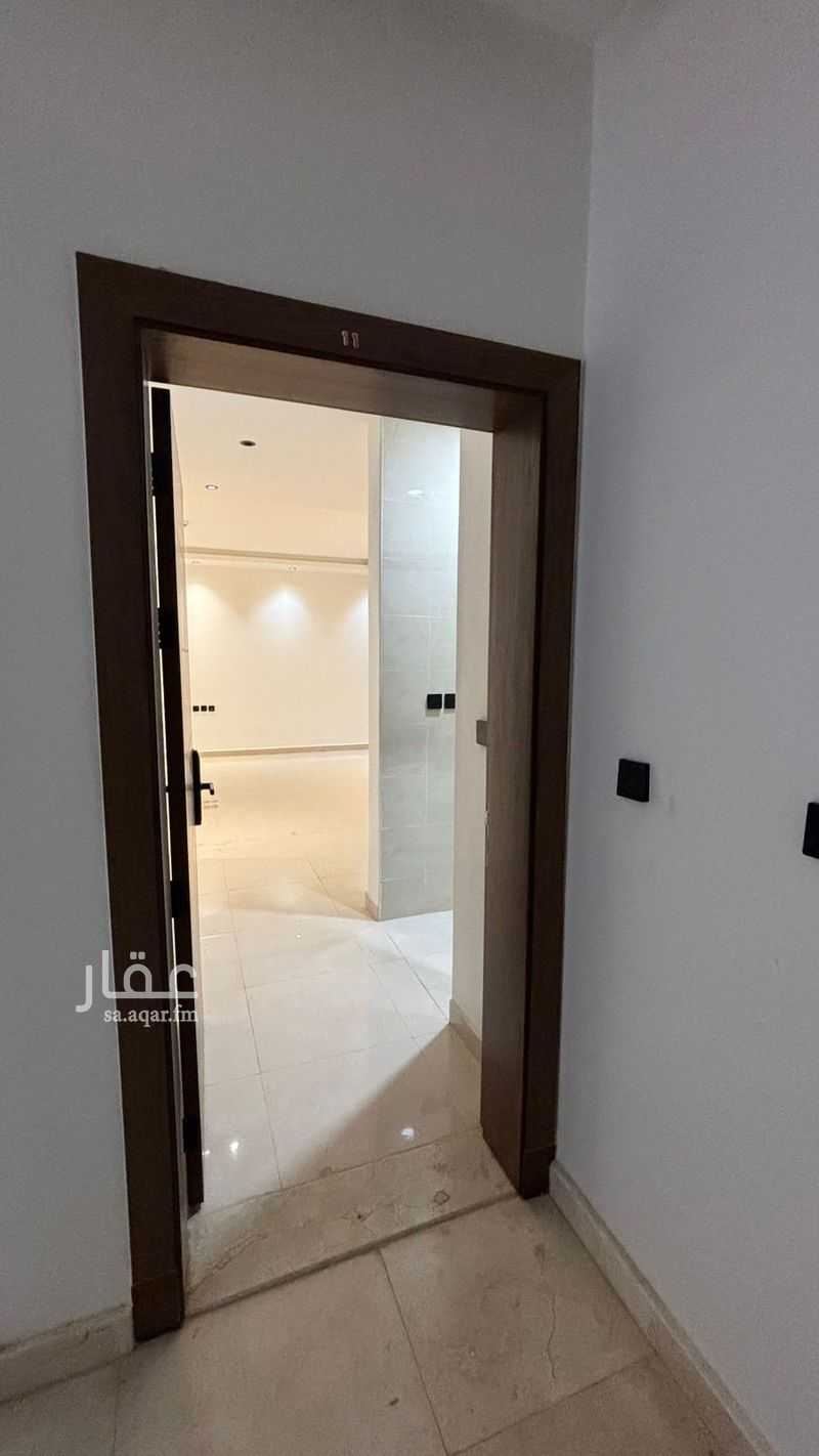 4 bedroom apartment in Al Hazm, Riyadh 5