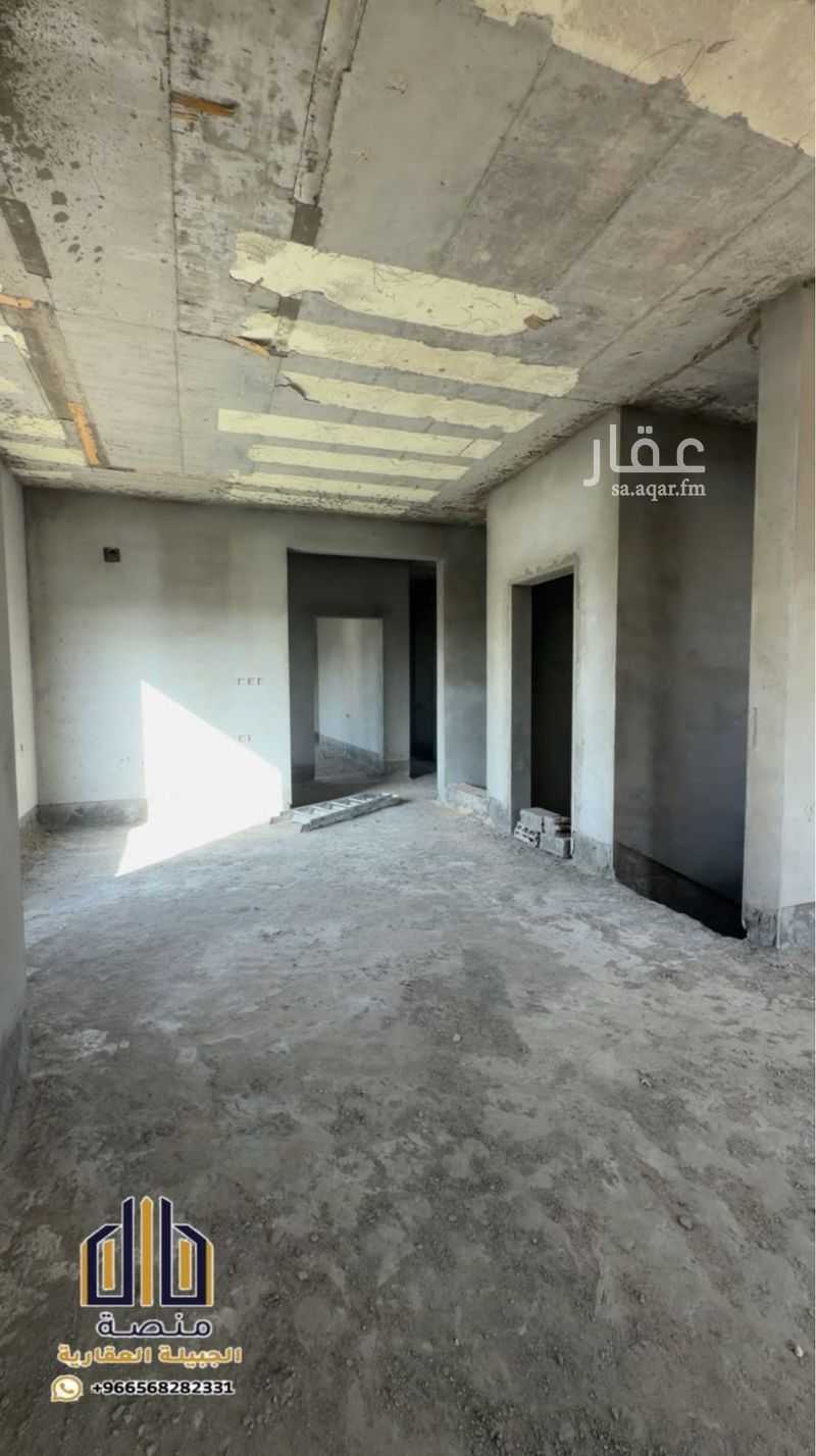 4 bedroom villa in Al Qairawan, Riyadh 10