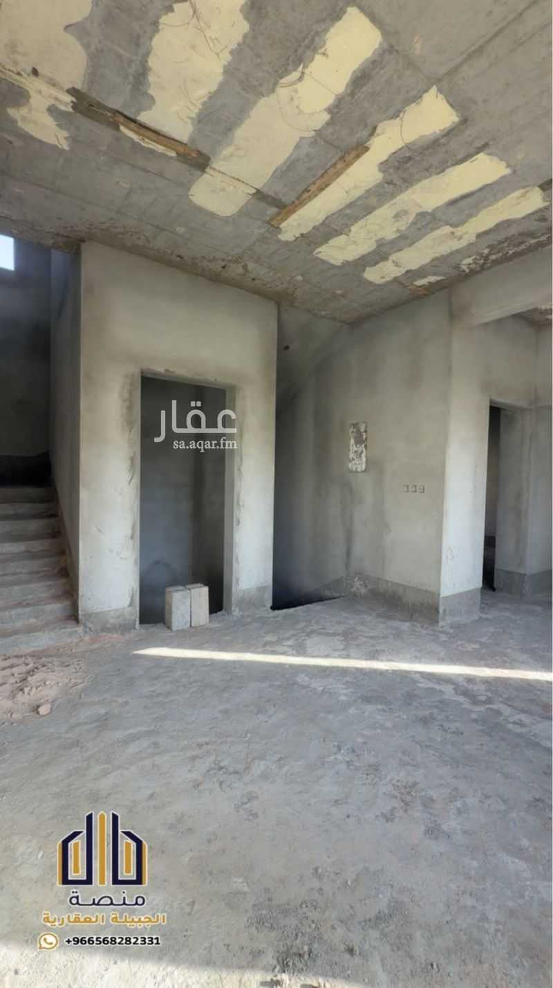 4 bedroom villa in Al Qairawan, Riyadh 3