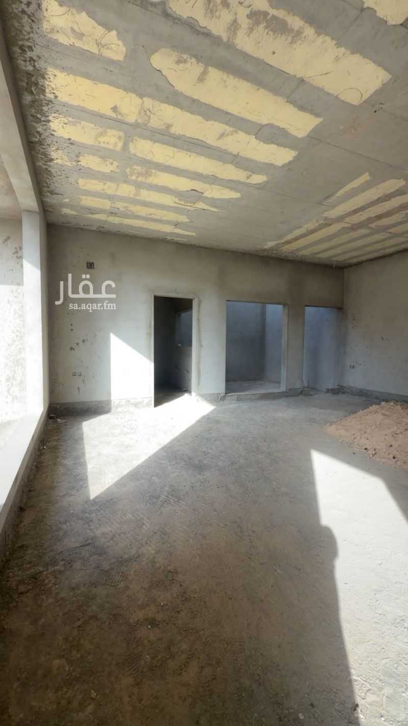 4 bedroom villa in Al Qairawan, Riyadh 22