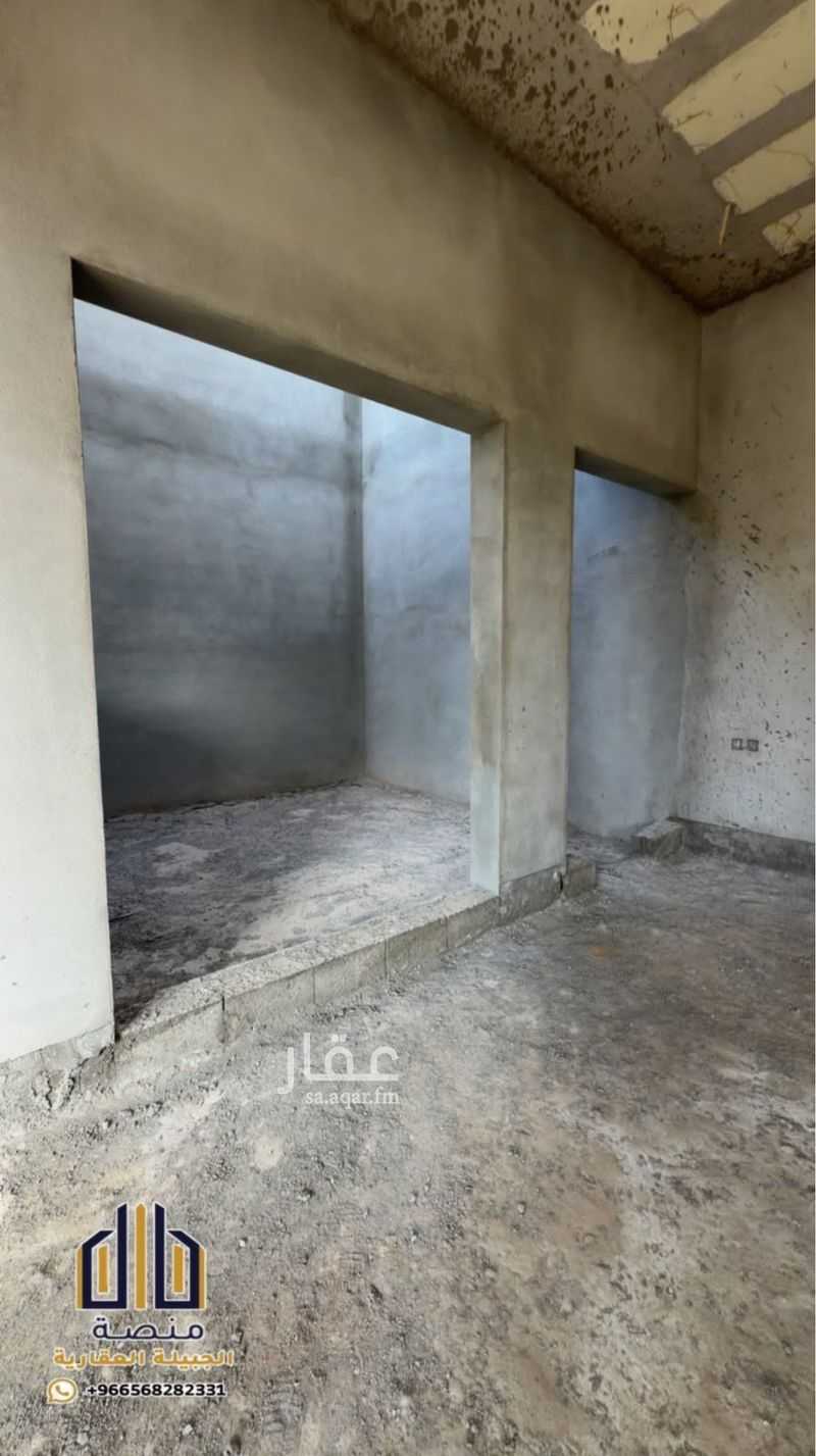 4 bedroom villa in Al Qairawan, Riyadh 15
