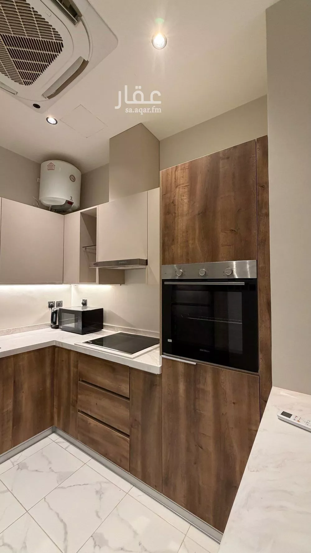 شقة 1 غرف في العقيق 7