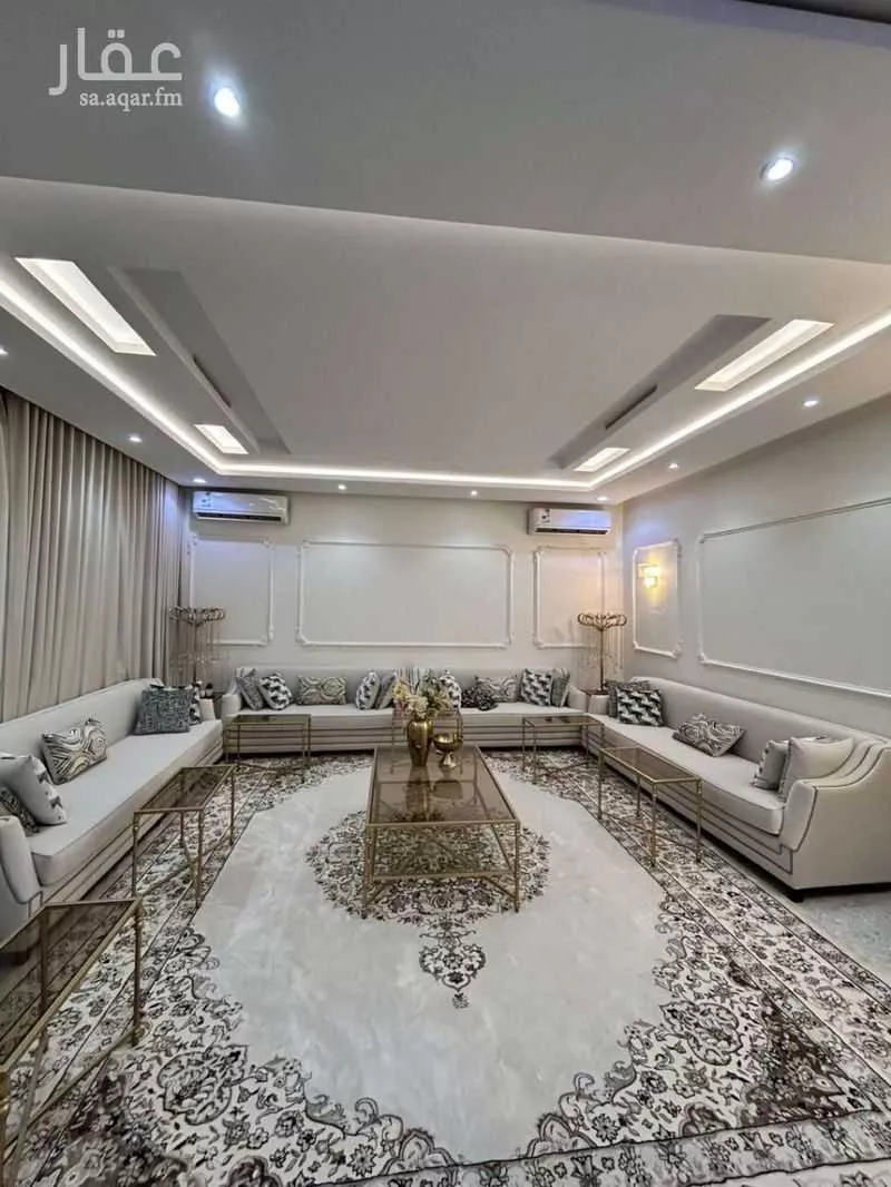 7 bedroom villa in Al Rimal 3