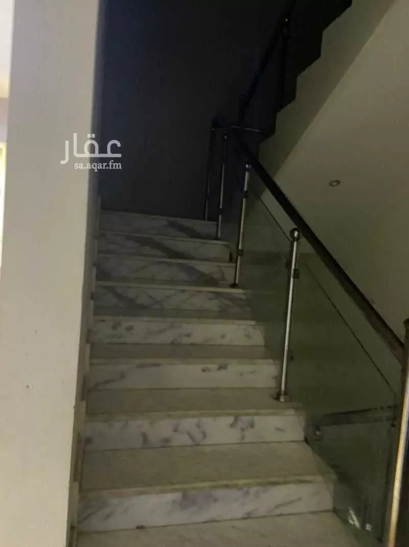 فيلا 5 غرف في طويق 7