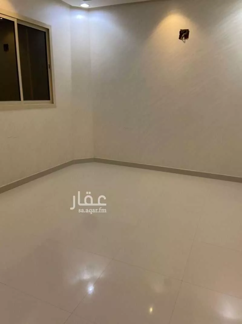 فيلا 5 غرف في طويق 8
