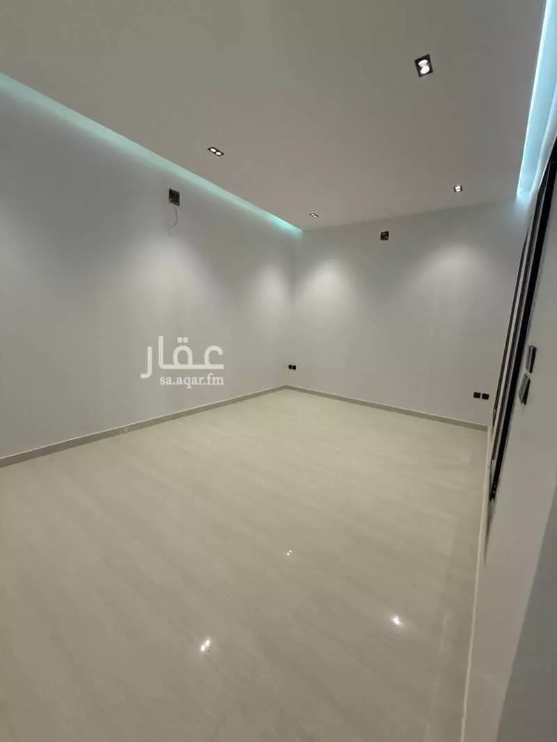 فيلا 7 غرف في الجنادرية 3