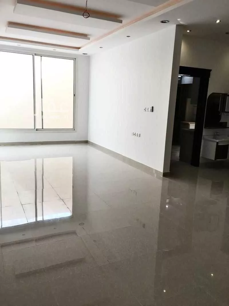5 bedroom villa in Al Malqa 9