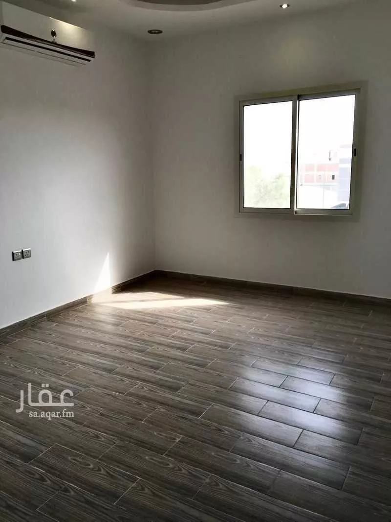 5 bedroom villa in Al Malqa 10